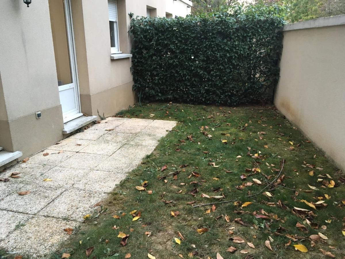 Appartement Proche De Disney Et Val D Europe Chessy  Exterior foto